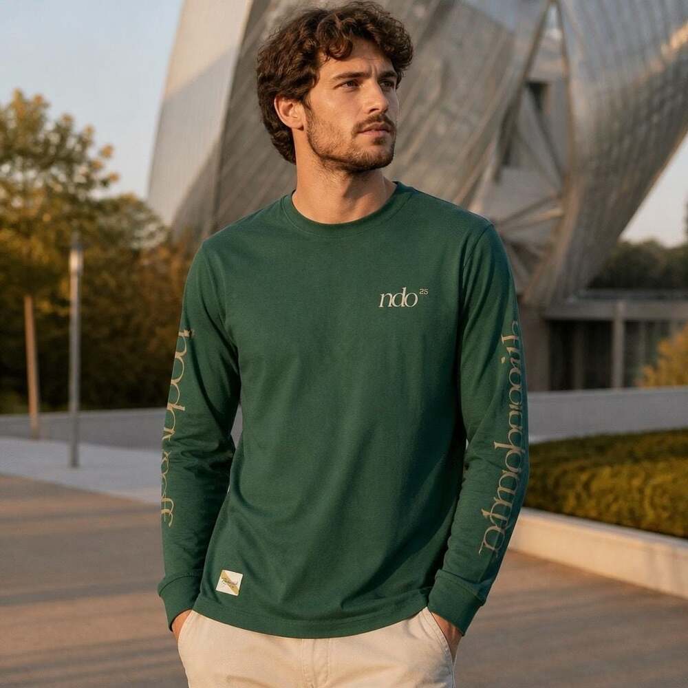 Tracksmith NDO Long Sleeve Shirt in Forest
